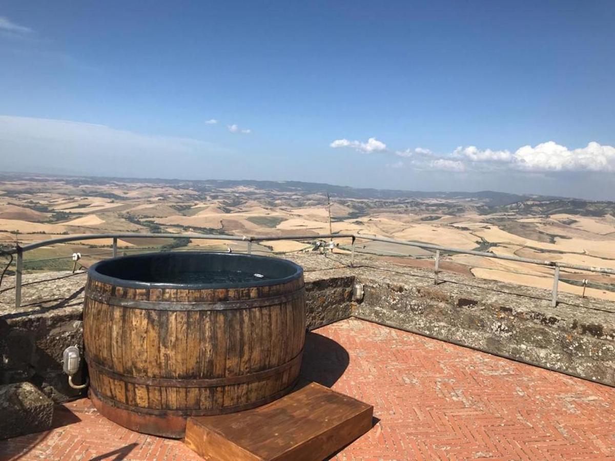 Torre Dei Belforti Montecatini Val di Cecina Eksteriør billede
